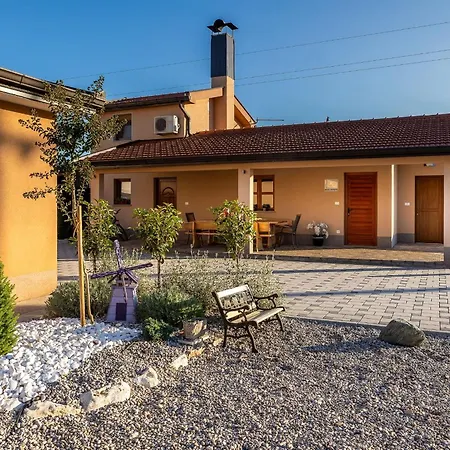 Ambric - Nature Escape Βίλα *