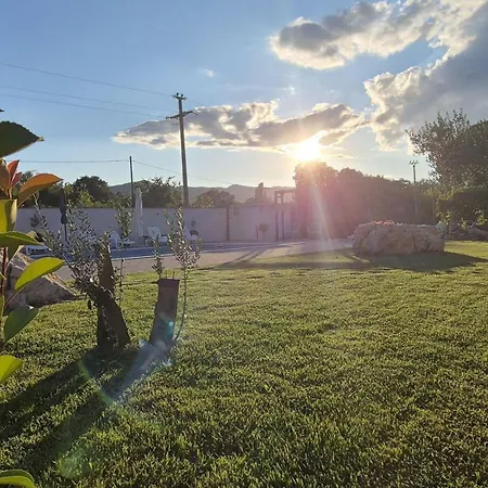 Ambric - Nature Escape